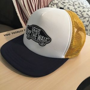 Nwot vans hat